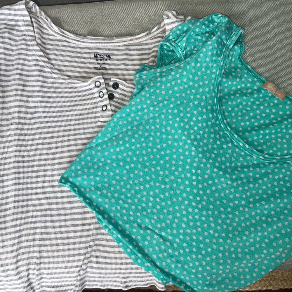 Crop top bundle: Mossimo and Twenty one